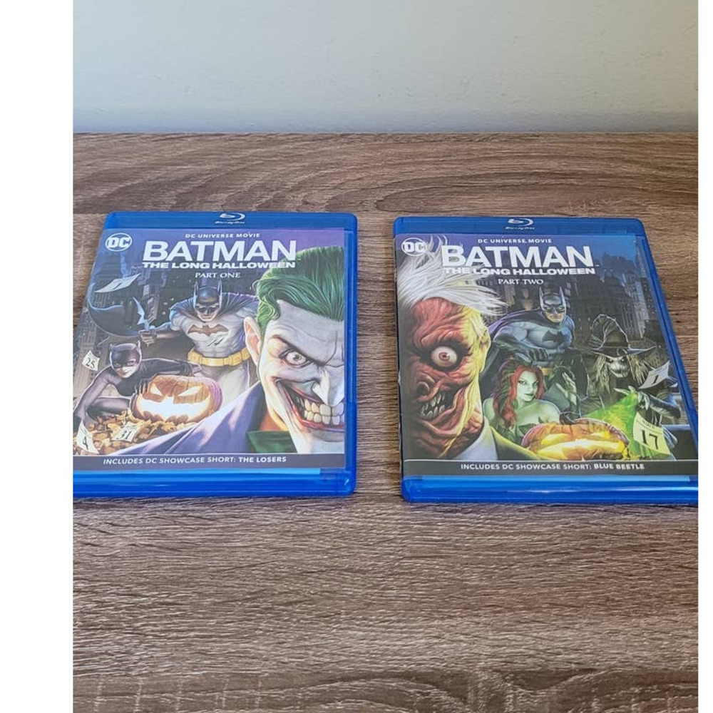 Batman The Long Halloween Parts 1 & 2 Bluray Discs New